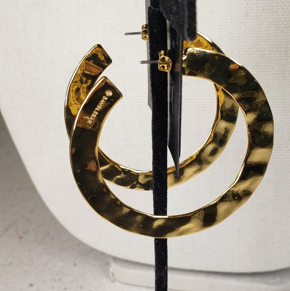 BAUBLEBAR MILA Signed Gold Tone Hammered Hoop Earrings - Picture 7 of 10